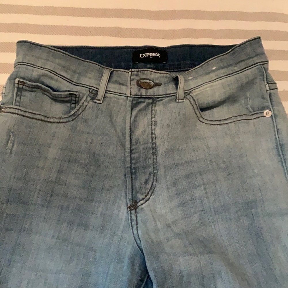 Women’s size 4 express jeans